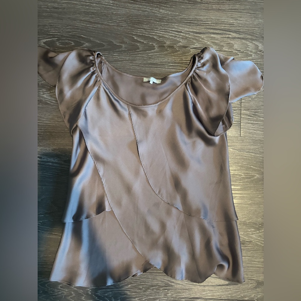 Violet & Claire Dark Satin Blouse Size Medium